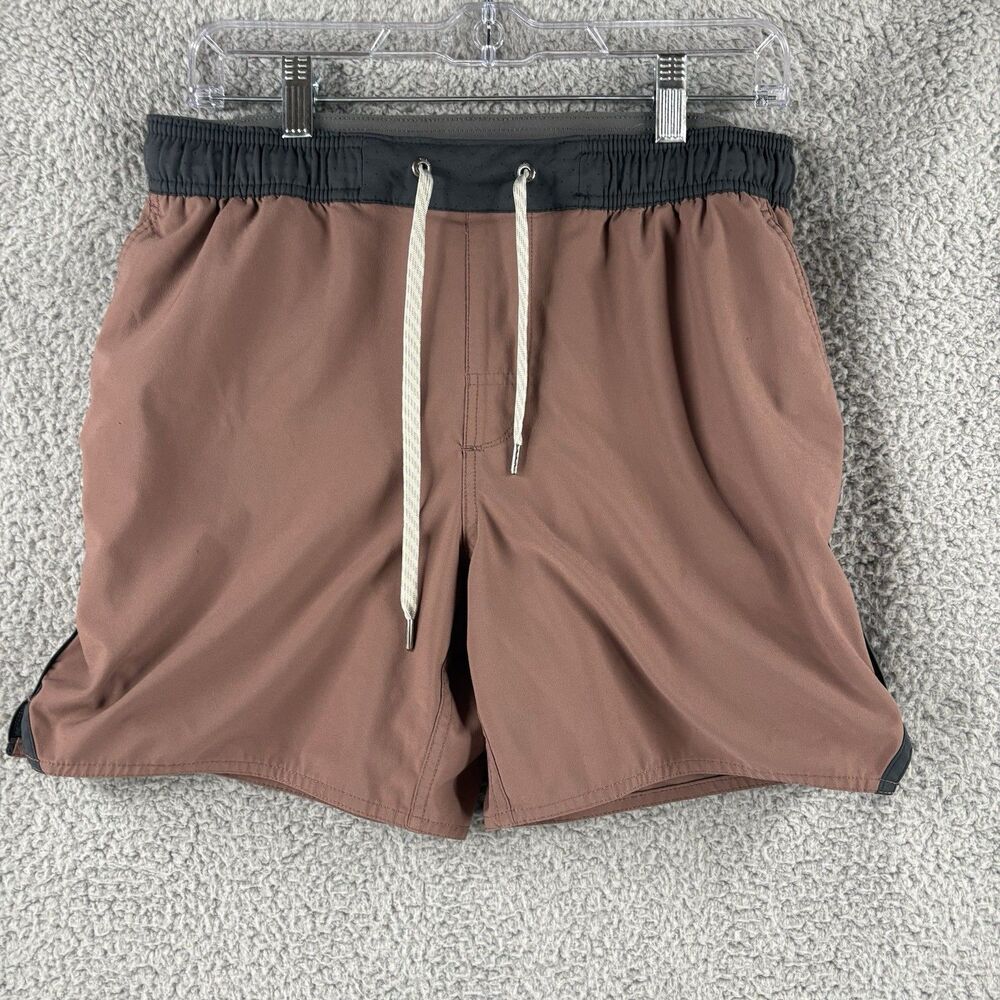Vuori Kore Shorts Mens Small S Salmon Red Lined 7in Performance Drawstring V302
